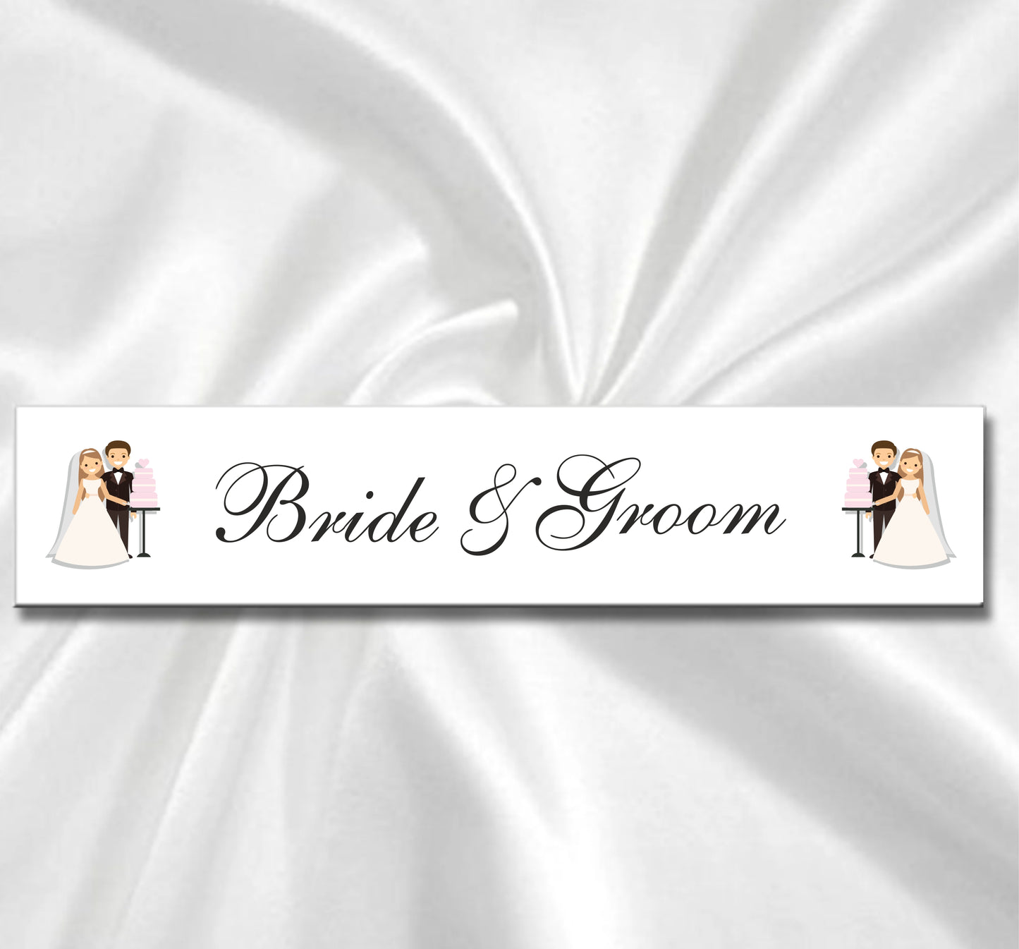 Cute Bride and groom couple, wedding car plate